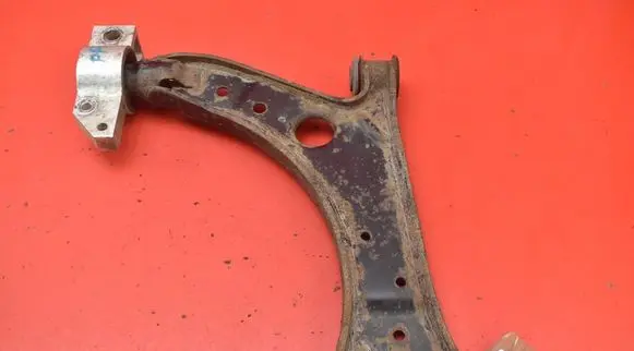 Skoda Octavia Mk2 (1Z) Front control arm 1K0407190E