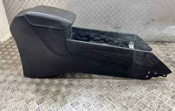 SsangYong Rexton Center console