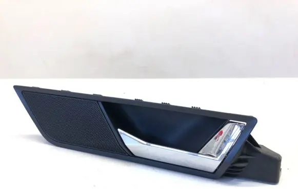 Skoda Fabia Mk3 (NJ) Front door interior handle 