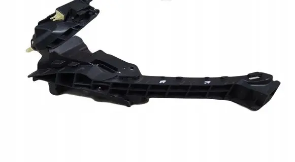 Honda CR-V Front bumper mounting bracket