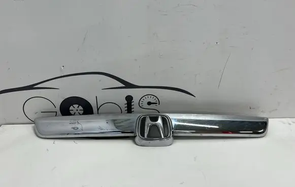 Honda CR-V Front grill 74890