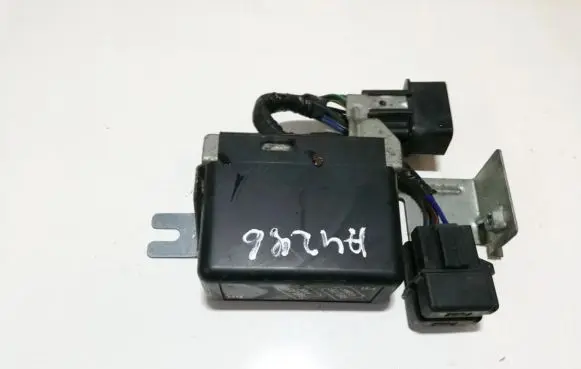 Mitsubishi Pajero Sport I Fuse box set