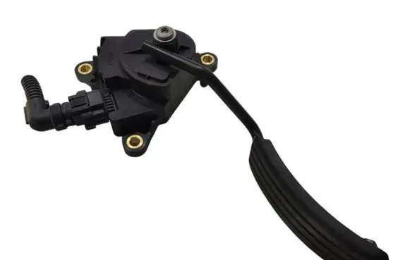 Accelerator throttle pedal