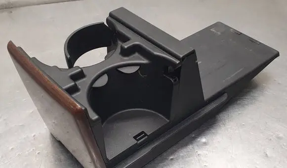 Volvo XC90 Cup holder back 8674938