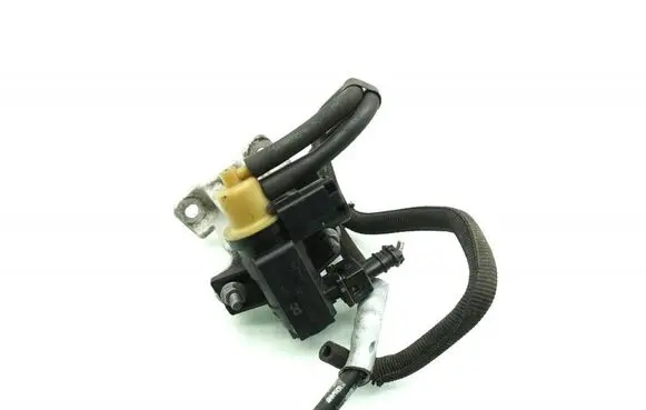 Renault Captur Turbo solenoid valve 8200790180