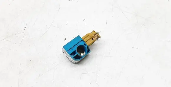 KIA Sorento Airbag deployment crash/impact sensor 959203E100