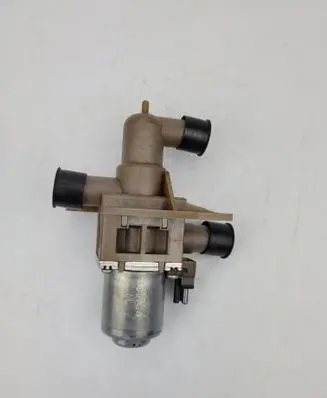 Mercedes-Benz Vito Viano W638 Coolant heater control valve A0018300684