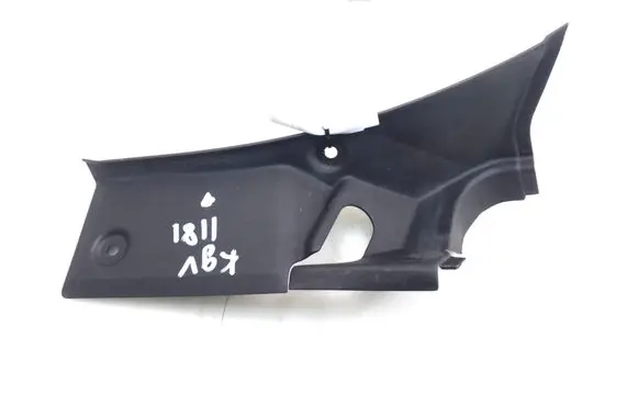Mercedes-Benz R W251 Other trunk/boot trim element A2516930130