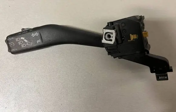 Volkswagen Touran I Indicator stalk 1K0953513G 01103512 10351202076806