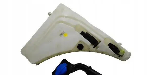 Audi Q7 4M Windshield washer fluid reservoir/tank 4M0955449C