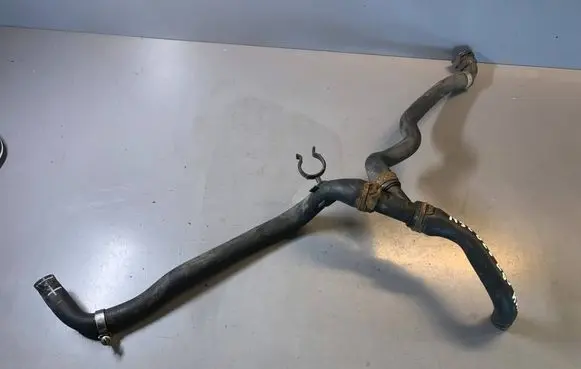 BMW 5 E60 E61 Engine coolant pipe/hose 7537315