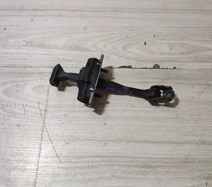 Fiat 500X Rear door check strap stopper 
