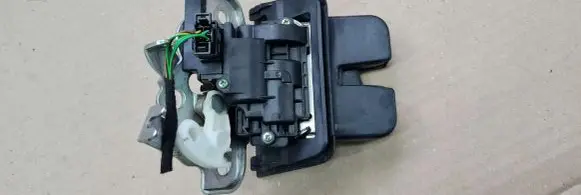 Audi A6 S6 C7 4G Tailgate/trunk/boot lock/catch/latch