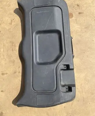 Land Rover Discovery Sport Tailgate trim FK7245594A FK7245594B