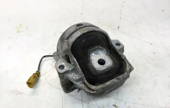 Audi A4 S4 B8 8K Engine mount vacuum valve 8R0199381QOK