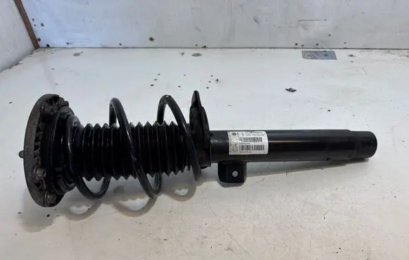 BMW 4 F36 Gran coupe Front shock absorber with coil spring 6883327 19B159CD0102
