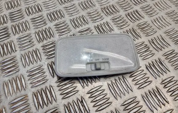Toyota RAV 4 (XA30) Rear seat light