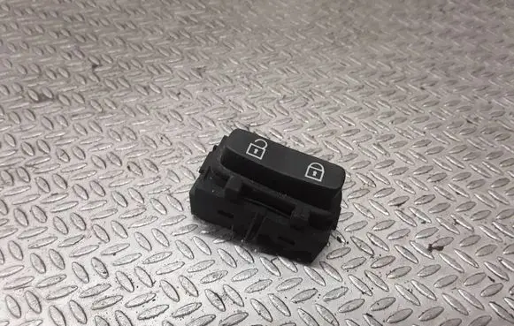 Volvo V70 Central locking switch button 30710475