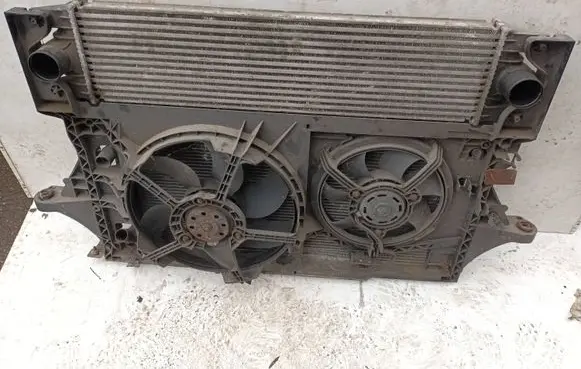 Opel Movano A Coolant radiator
