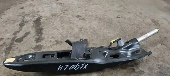 Volvo XC90 Front seatbelt 30738526