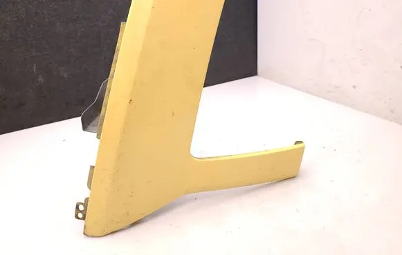 Under headlight/headlamp trim