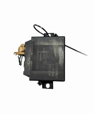 Volvo XC70 Parking PDC control unit/module 30710957