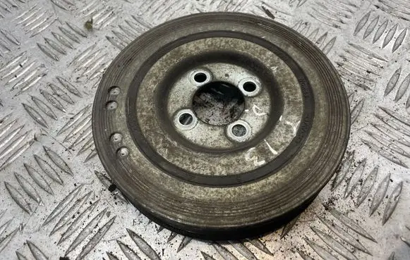 Opel Astra J Crankshaft pulley