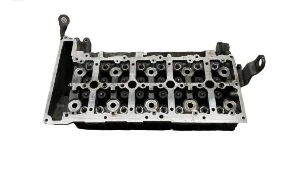 BMW 5 F10 F11 Engine head 781046503 12072501400 U4778259