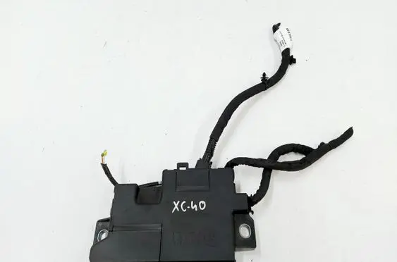 Volvo XC40 Positive cable (battery) 32359306