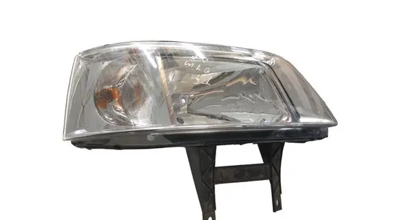 Volkswagen Transporter - Caravelle T5 Headlight/headlamp 7H1941018N 0301191302 13661367