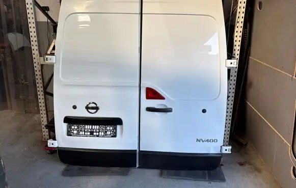 Renault Master III Back/rear loading door 