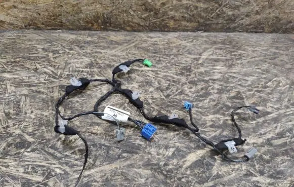 Jaguar XJL Front door wiring loom AW9314B121