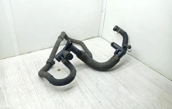 Peugeot 208 Engine coolant pipe/hose 9684589080 9671124980