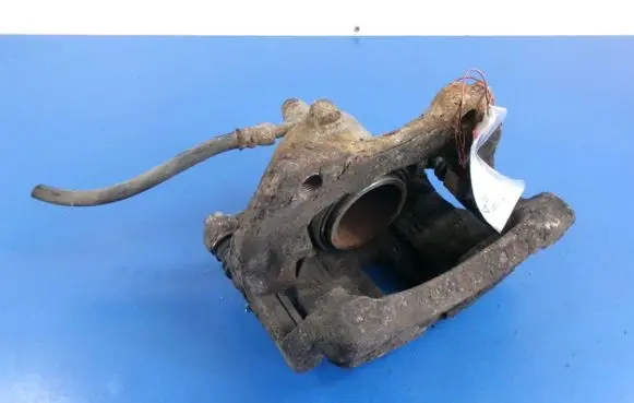 Nissan Almera Tino Front brake caliper