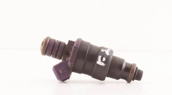 Volvo S40, V40 Fuel injector 9125118