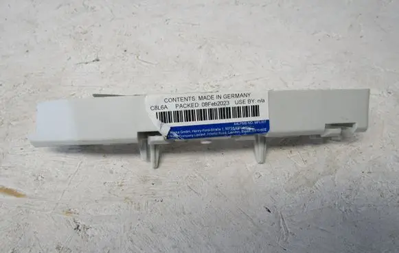 Ford Focus Front bumper mounting bracket FD1718731