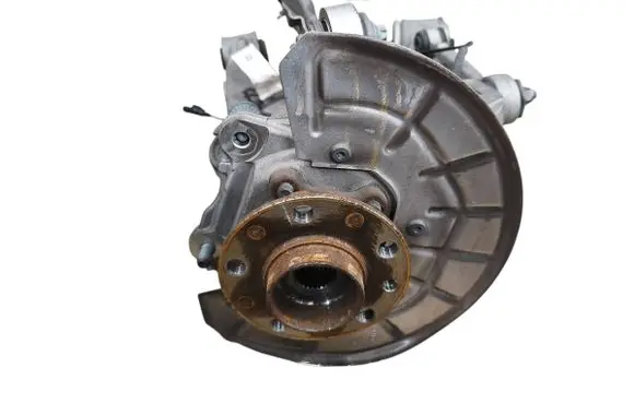 Alfa Romeo Giulia Rear wheel hub spindle/knuckle 