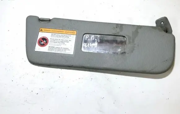 Chevrolet Tacuma Sun visor