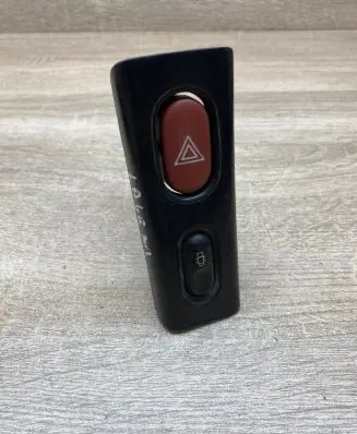 Renault Laguna I Hazard light switch RenaultLaguna