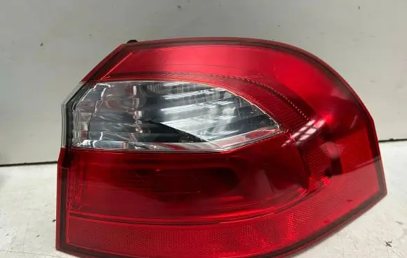 KIA Rio Rear/tail lights 924021W2R 13201 AP209D0T