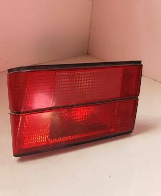 Tailgate rear/tail lights