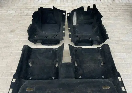 Volvo V40 Cross country Interior carpet 25615100 16660001250040 A050412