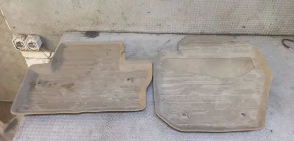 Volvo V60 Car floor mat set 31267391 31267392 3126738902