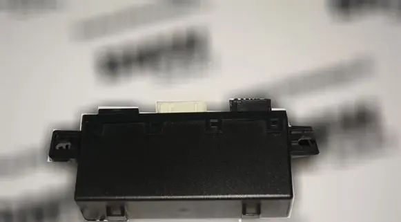 BMW 5 E39 Door control unit/module 6904248