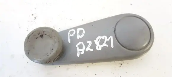 Mitsubishi Space Runner Front door window winding handle mb54656970