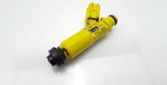 Toyota RAV 4 (XA20) Fuel injector 2325028050