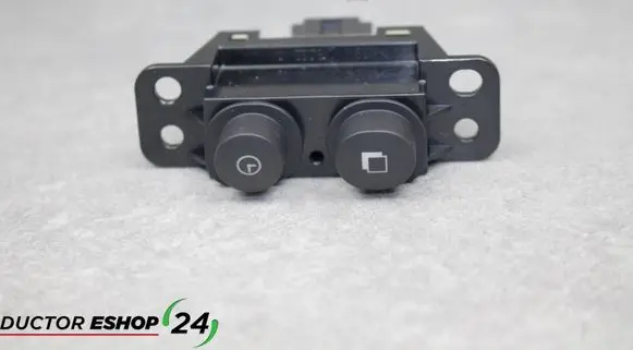 Nissan Note (E12) Other switches/knobs/shifts
