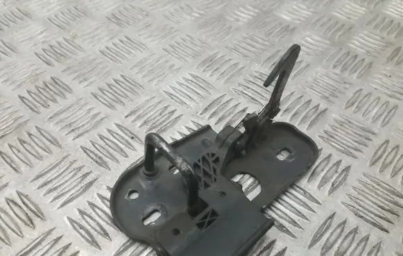 Volkswagen PASSAT B6 Engine bonnet/hood lock/latch loop/hook 3C0823480