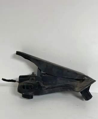 Volkswagen Touran II Accelerator throttle pedal 1T1721503J 261010 6510300102