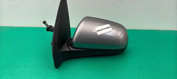 Chevrolet Aveo Manual wing mirror E4012311